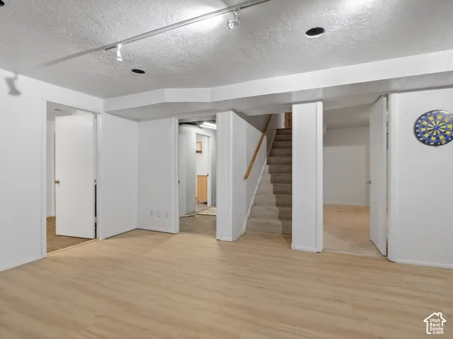 2744 E 7265 S, Cottonwood Heights, Utah 84121