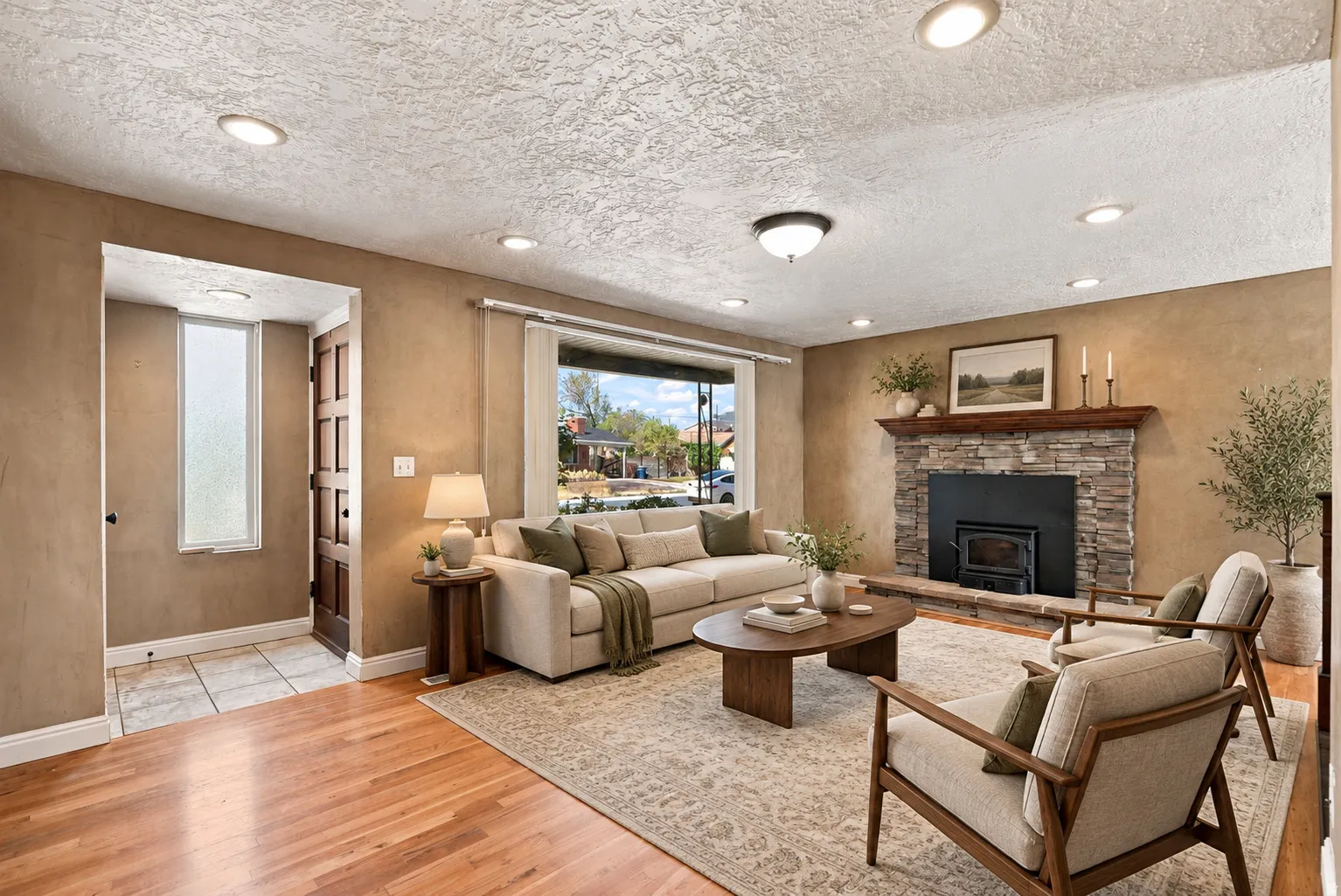 VIRTUAL STAGING
