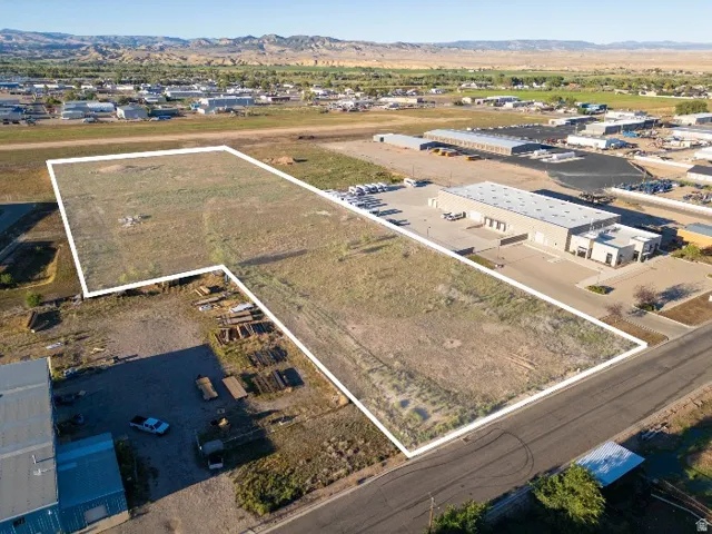 Expansive undeveloped land featuring a level topography