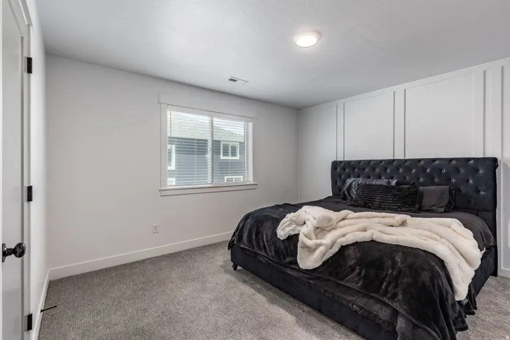 10926 S Glamis Dune Dr, South Jordan, Utah 84009