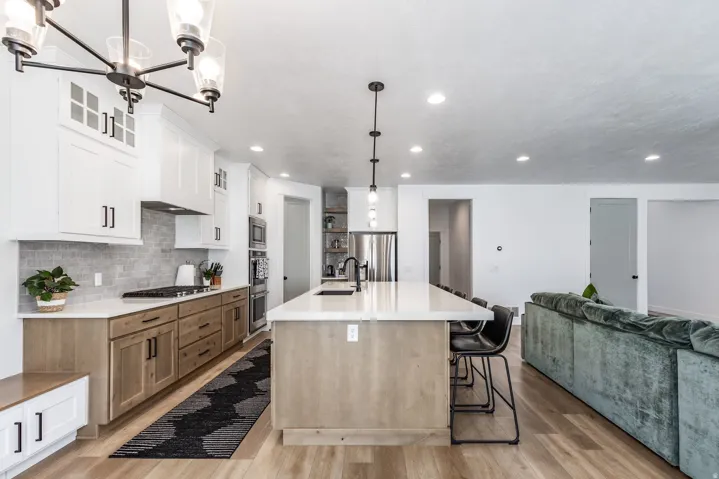 10926 S Glamis Dune Dr, South Jordan, Utah 84009