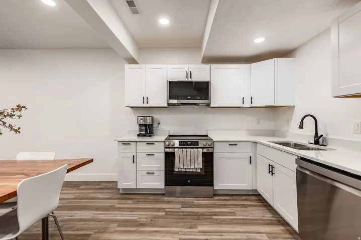 10926 S Glamis Dune Dr, South Jordan, Utah 84009