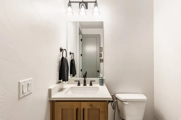 10926 S Glamis Dune Dr, South Jordan, Utah 84009