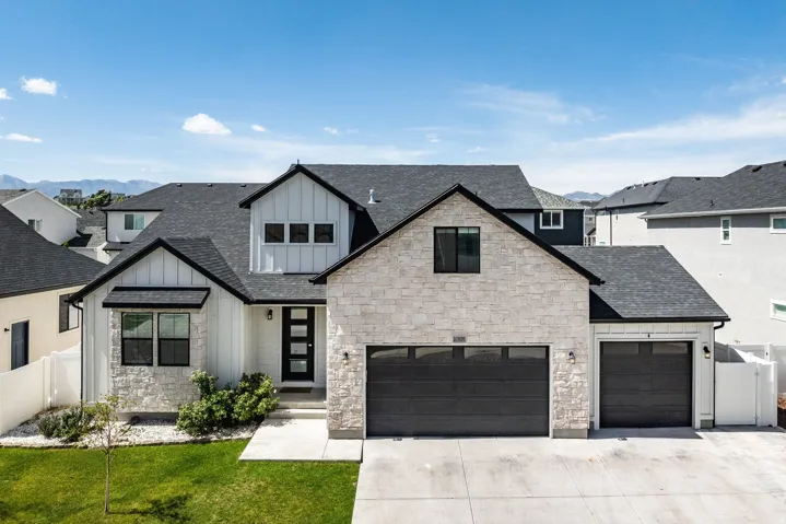 10926 S Glamis Dune Dr, South Jordan, Utah 84009