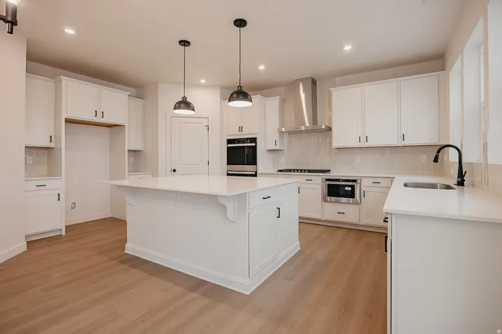 1170 E Blackfeet Dr #502, Eagle Mountain, Utah 84005