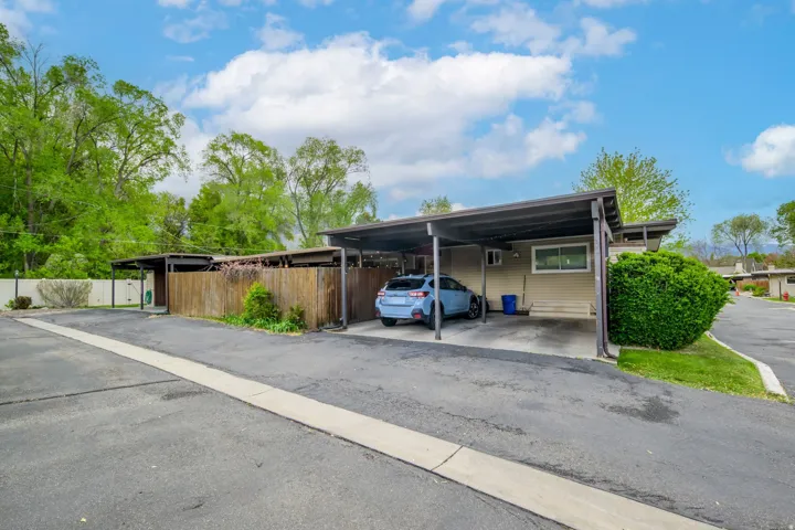 4533 S Tanglewood Dr, Holladay, Utah 84117