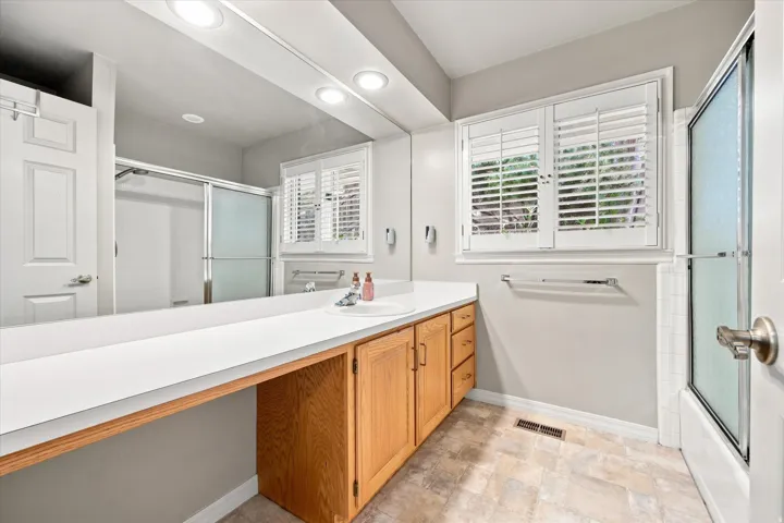 Main level ensuite bathroom.