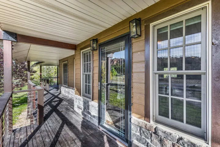 615 E Cherry Canyon Dr, Wanship, Utah 84017