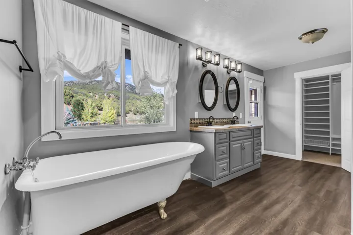 615 E Cherry Canyon Dr, Wanship, Utah 84017