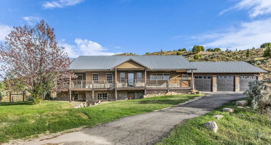 615 E Cherry Canyon Dr, Wanship, Utah 84017