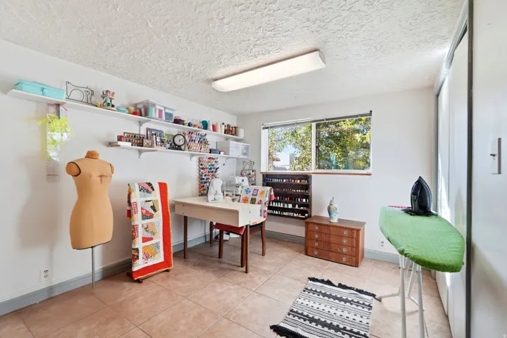 98 Mason Ln, North Salt Lake, Utah 84054