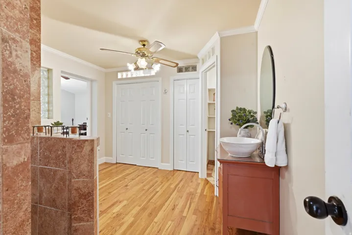 98 Mason Ln, North Salt Lake, Utah 84054