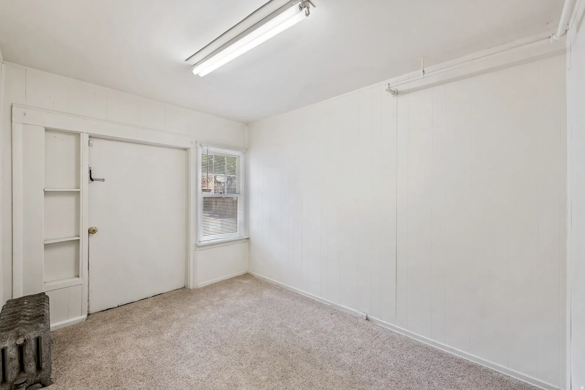 1-Bedroom Apartment