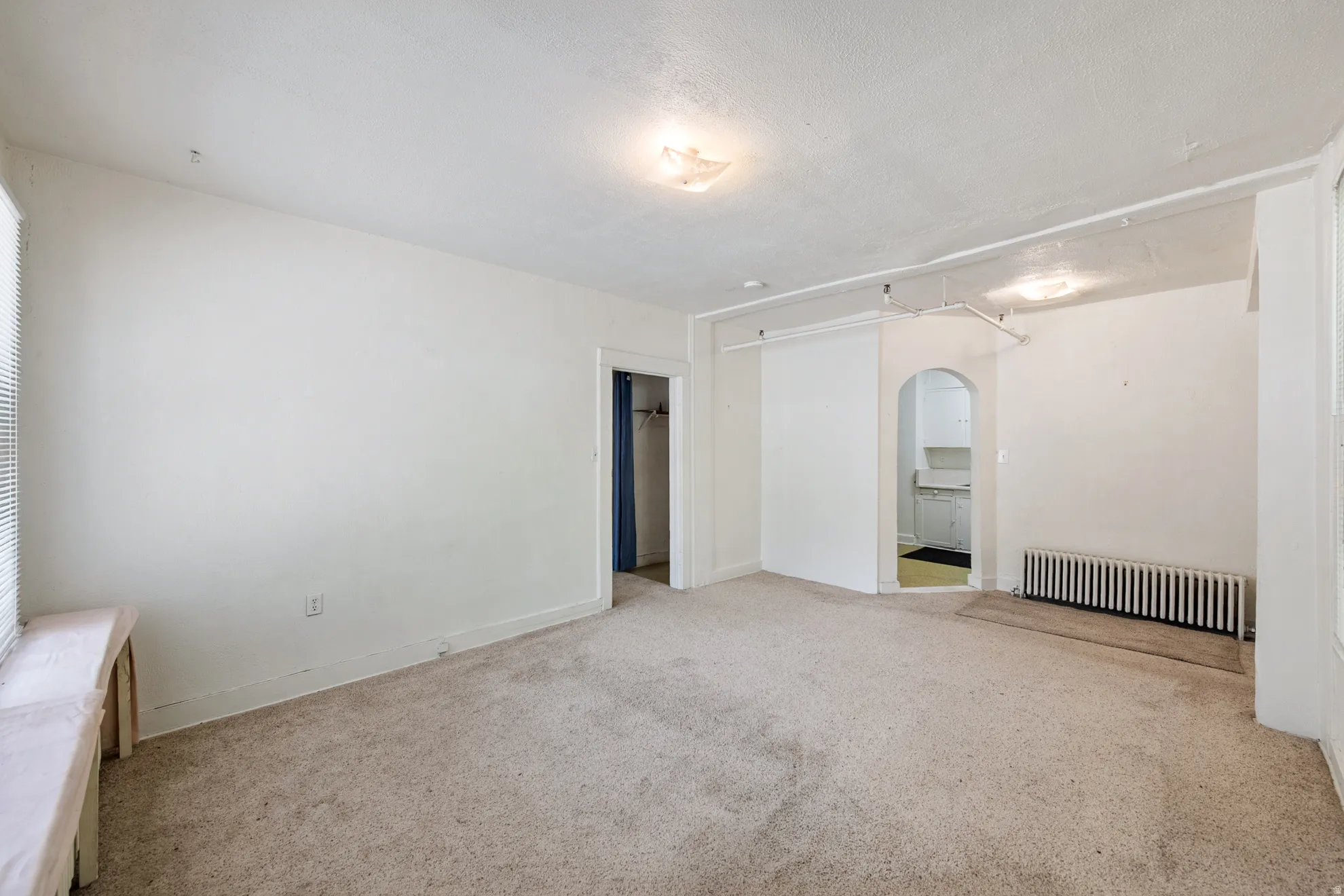1-Bedroom Apartment