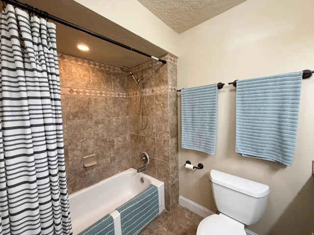 2395 N 1450 E, Layton, Utah 84040