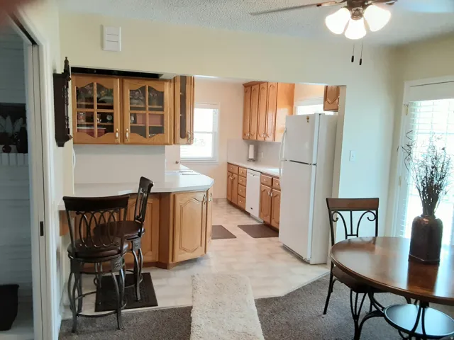 Kitchen & Dining Room