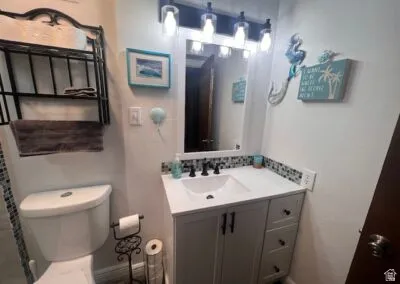 15 W Booth, Lava Hot Springs, Idaho 83246