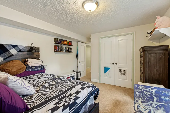 6093 W Heritage Hill Ln, Herriman, Utah 84096