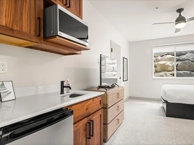 35 E 150 S #e101, Garden City, Utah 84028