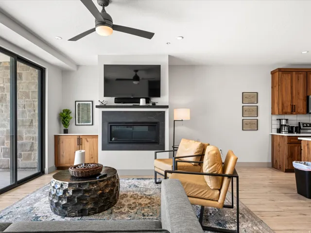 35 E 150 S #e101, Garden City, Utah 84028