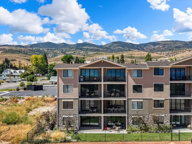 35 E 150 S #e101, Garden City, Utah 84028