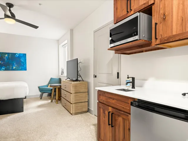 35 E 150 S #e101, Garden City, Utah 84028