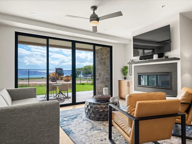 35 E 150 S #e101, Garden City, Utah 84028