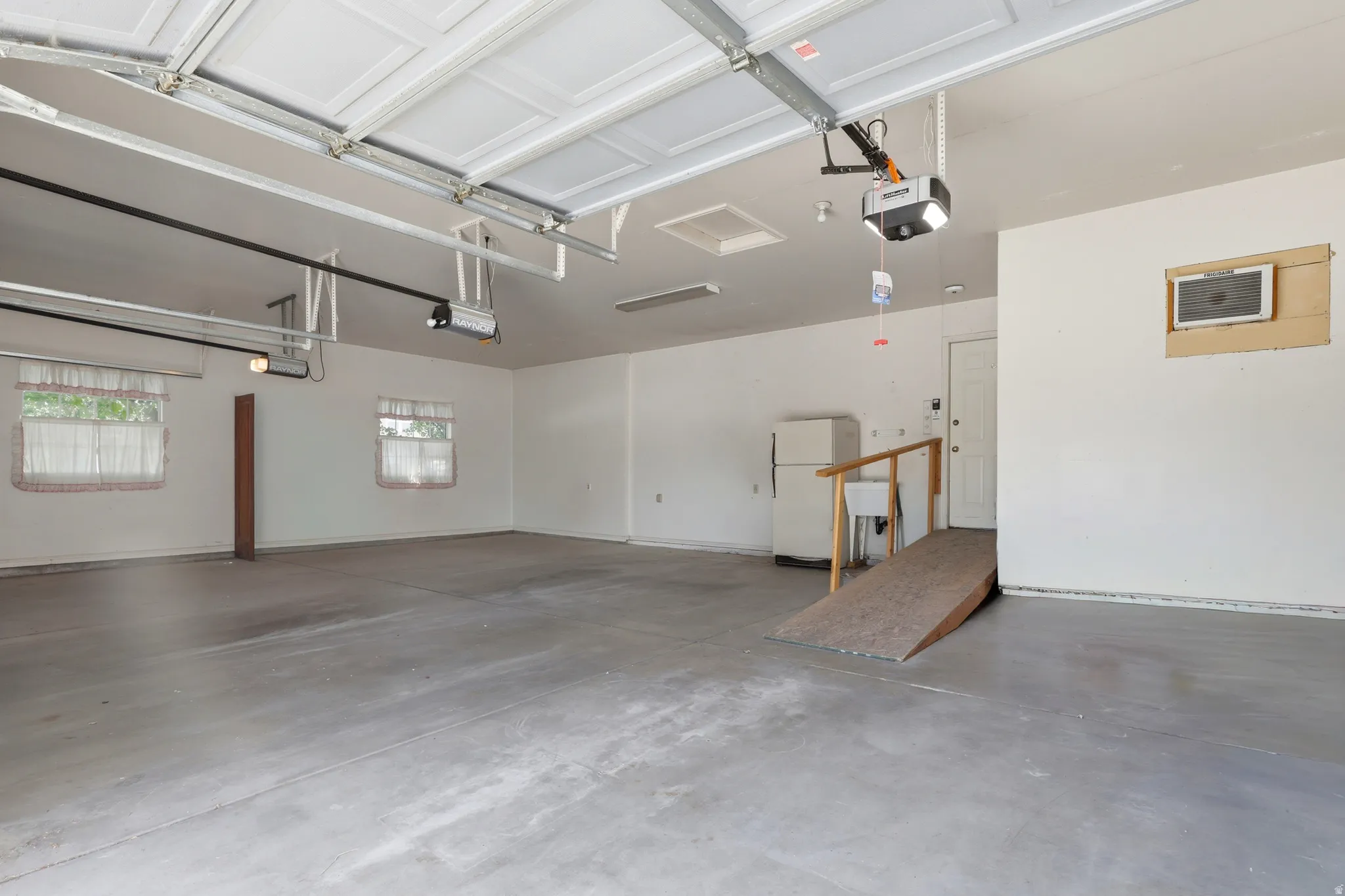 Extra Deep 3 Car Garage