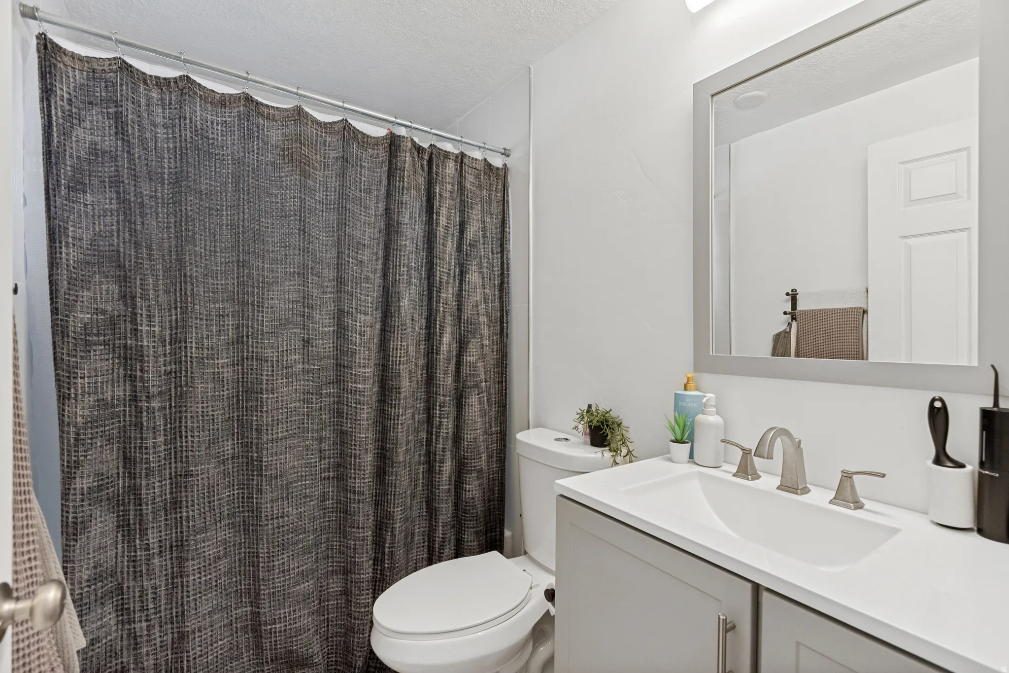 Main Level Full Bath