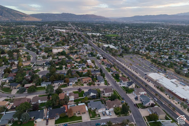 1368 Eastpoint Dr, Sandy, Utah 84092