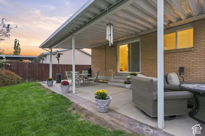 1368 Eastpoint Dr, Sandy, Utah 84092