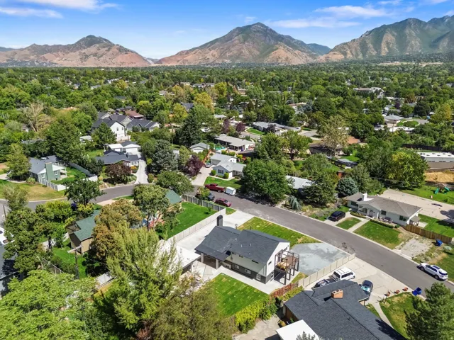 4554 S Willow Rd, Holladay, Utah 84124