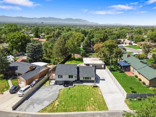 4554 S Willow Rd, Holladay, Utah 84124