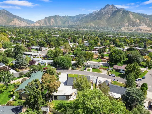 4554 S Willow Rd, Holladay, Utah 84124