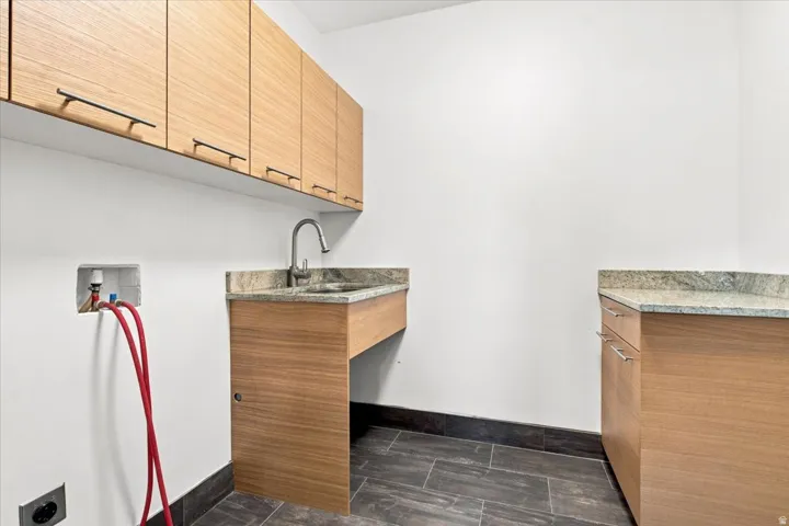 1143 S Douglas St, Salt Lake City, Utah 84105