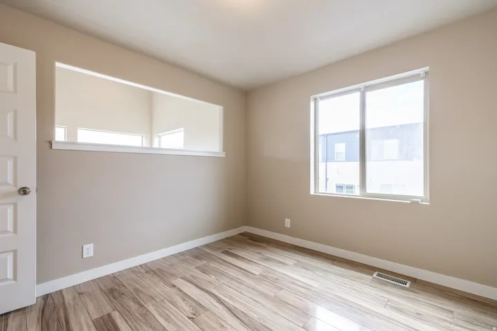 22 W Tytus Dr, Murray, Utah 84107