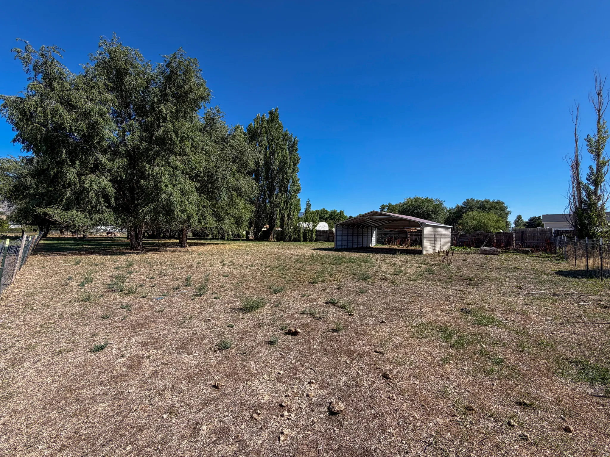 1.1 acres useable lot space