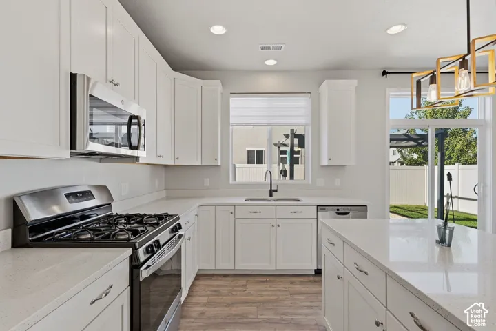 2104 W 3360 S, Syracuse, Utah 84075