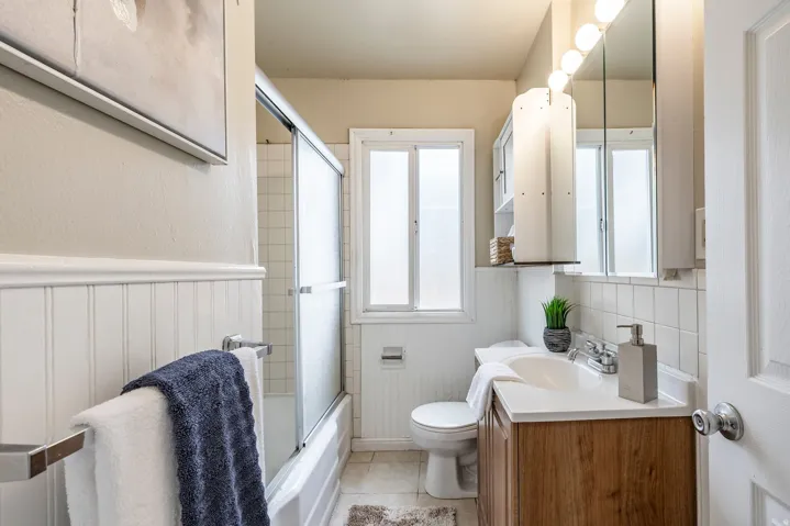 1174 W 300 N, Salt Lake City, Utah 84116