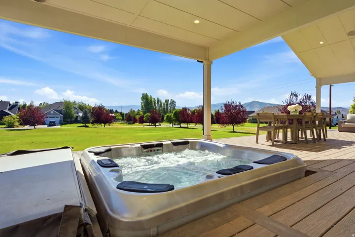 573 W Cascade Meadows Loop, Midway, Utah 84049