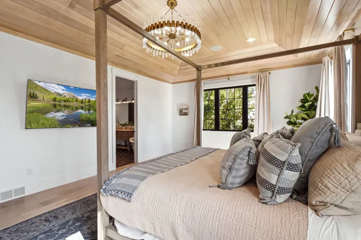 573 W Cascade Meadows Loop, Midway, Utah 84049