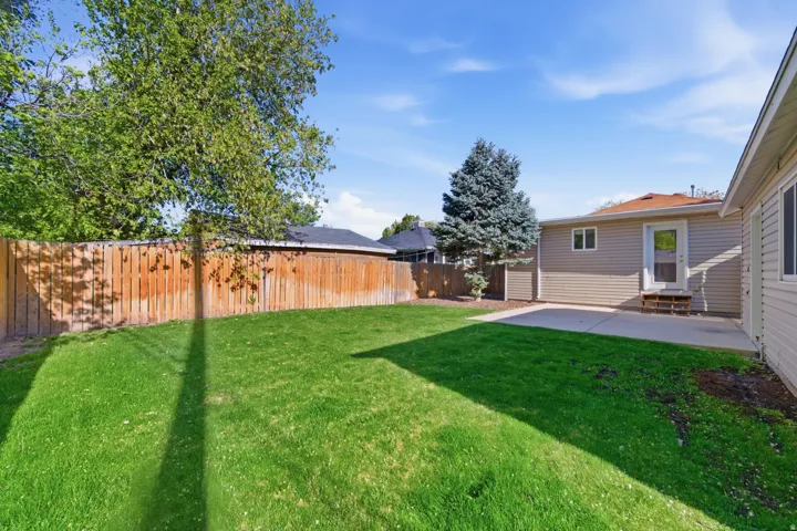 162 E Commonwealth Ave, Salt Lake City, Utah 84115