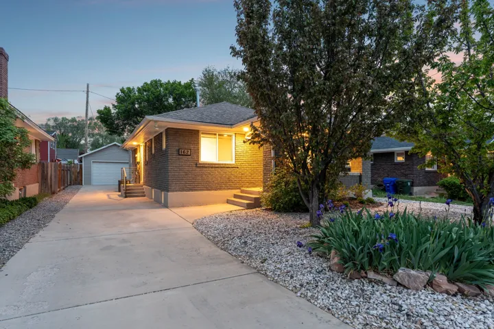 162 E Commonwealth Ave, Salt Lake City, Utah 84115