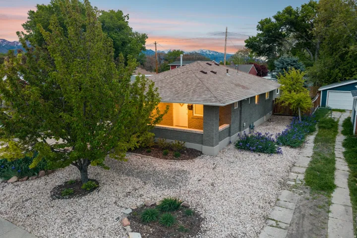 162 E Commonwealth Ave, Salt Lake City, Utah 84115