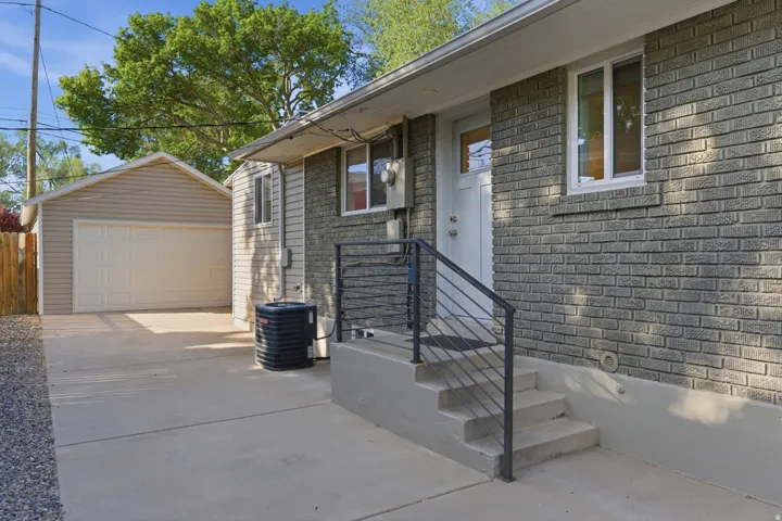 162 E Commonwealth Ave, Salt Lake City, Utah 84115