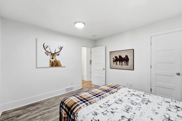 162 E Commonwealth Ave, Salt Lake City, Utah 84115