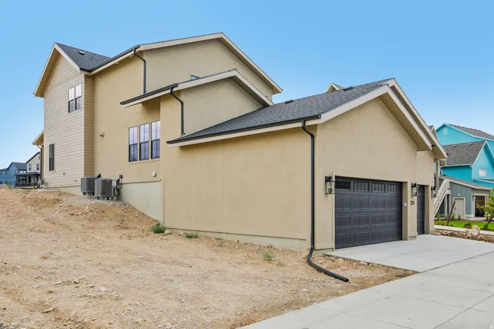 Stucco exterior with horizontal siding accents