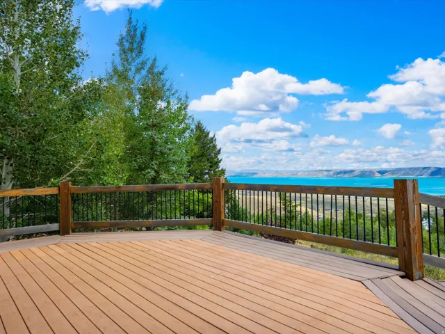 650 S Lakeview Dr #18, Garden City, Utah 84028