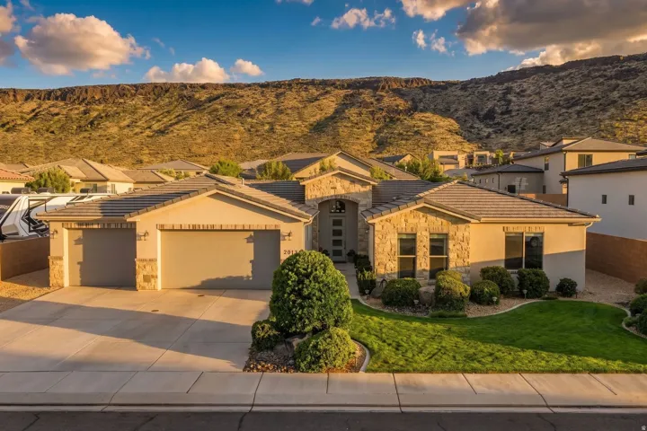 2813 S 3300 W, Hurricane, Utah 84737