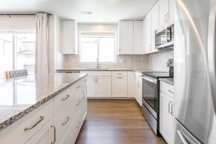 2986 S 2550 W, Syracuse, Utah 84075